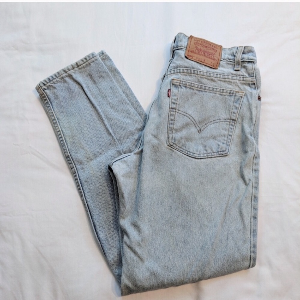 Vintage Levi 550 Relaxed Fit Tapered Leg